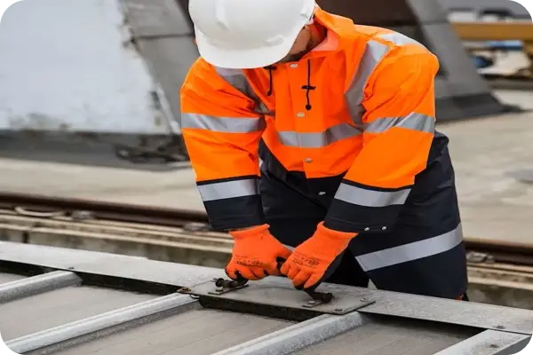 방수기능사, 요즘 뜨는 이유? 실무·창업·국비지원까지 정리!