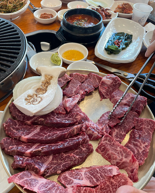 광주광역시 첨단 맛집 현지인 추천 광주여행 해이리 동서네낙지 제줏간 송고집 돌쇠네식육 어니스트식스티 라무진 무두 매운날 온천집