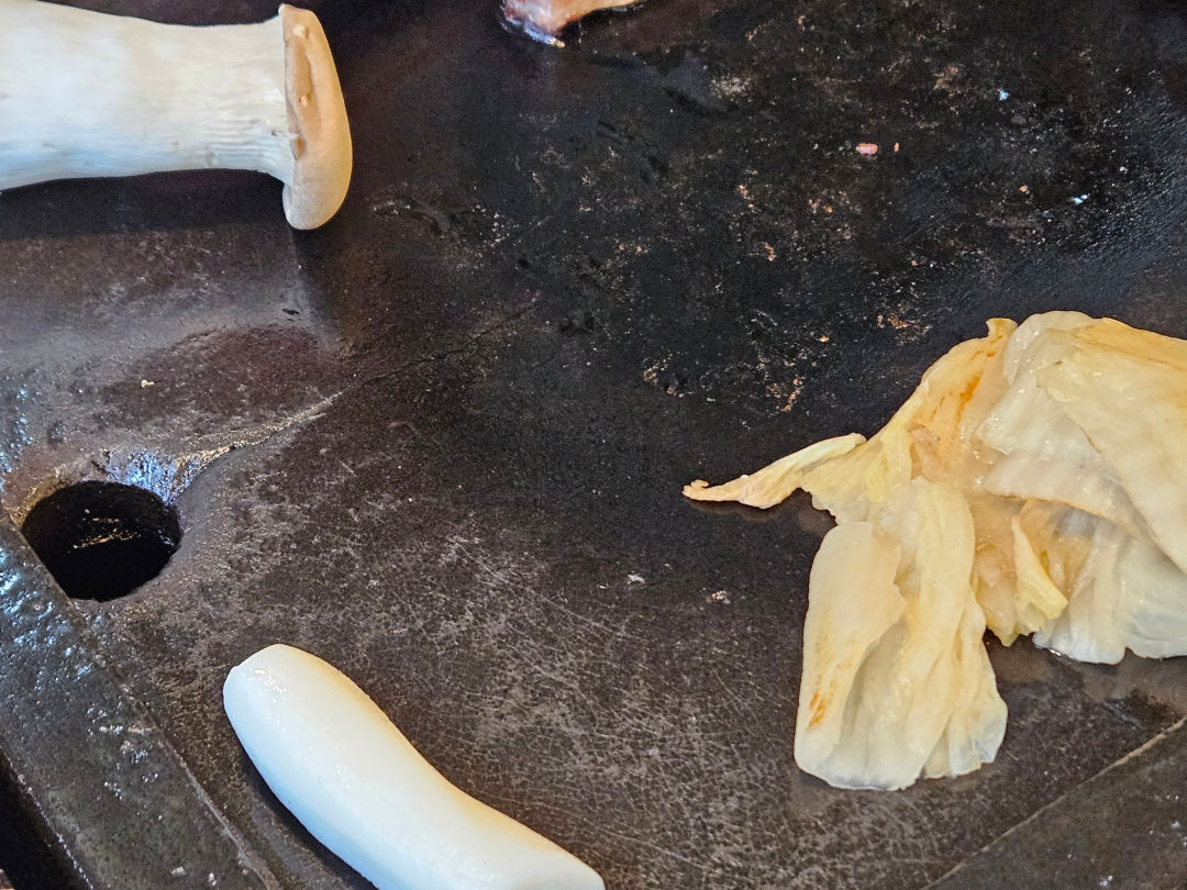 삼돌박이 수라육간 고기