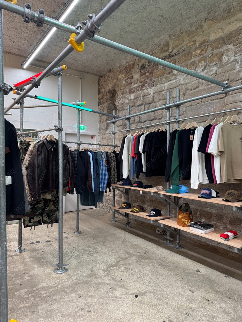 제가 절대 놓치지 않는 섹션, 바로 스투시