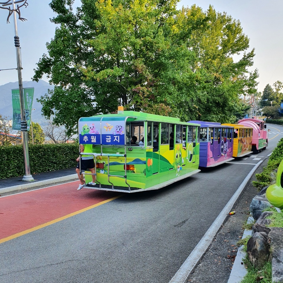 고성공룡박물관