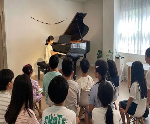 어라운드음악학원