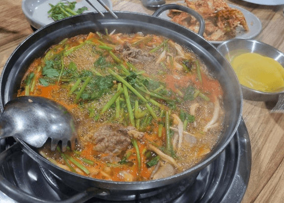 생생정보통 얼큰샤부칼국수 파주 손칼국수 맛집