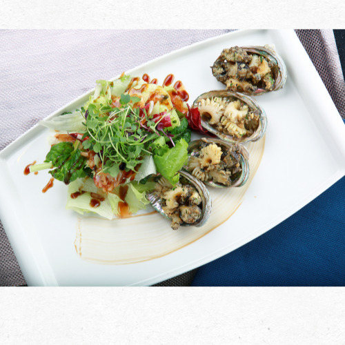 깔끔한 전복 요리