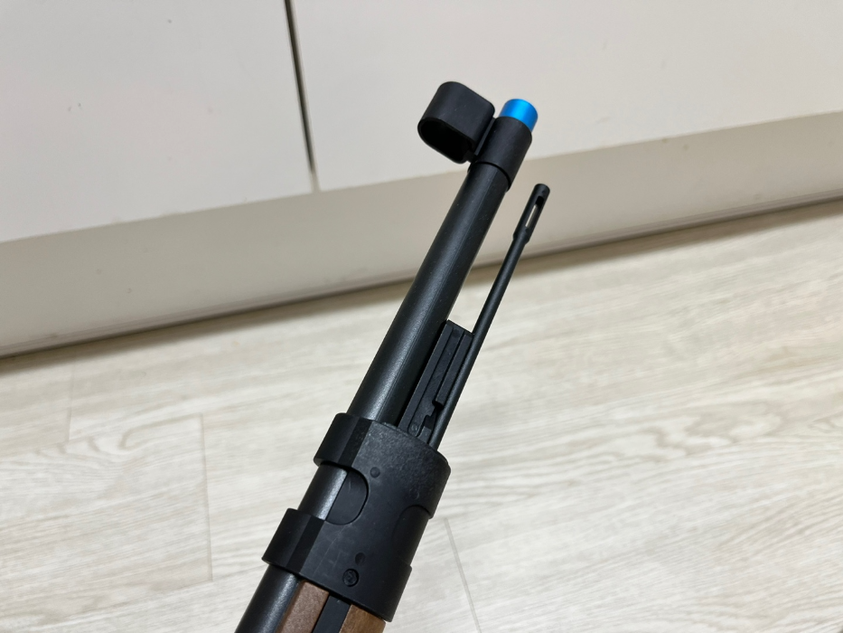 앞쪽 모습, 블루 칼라파트