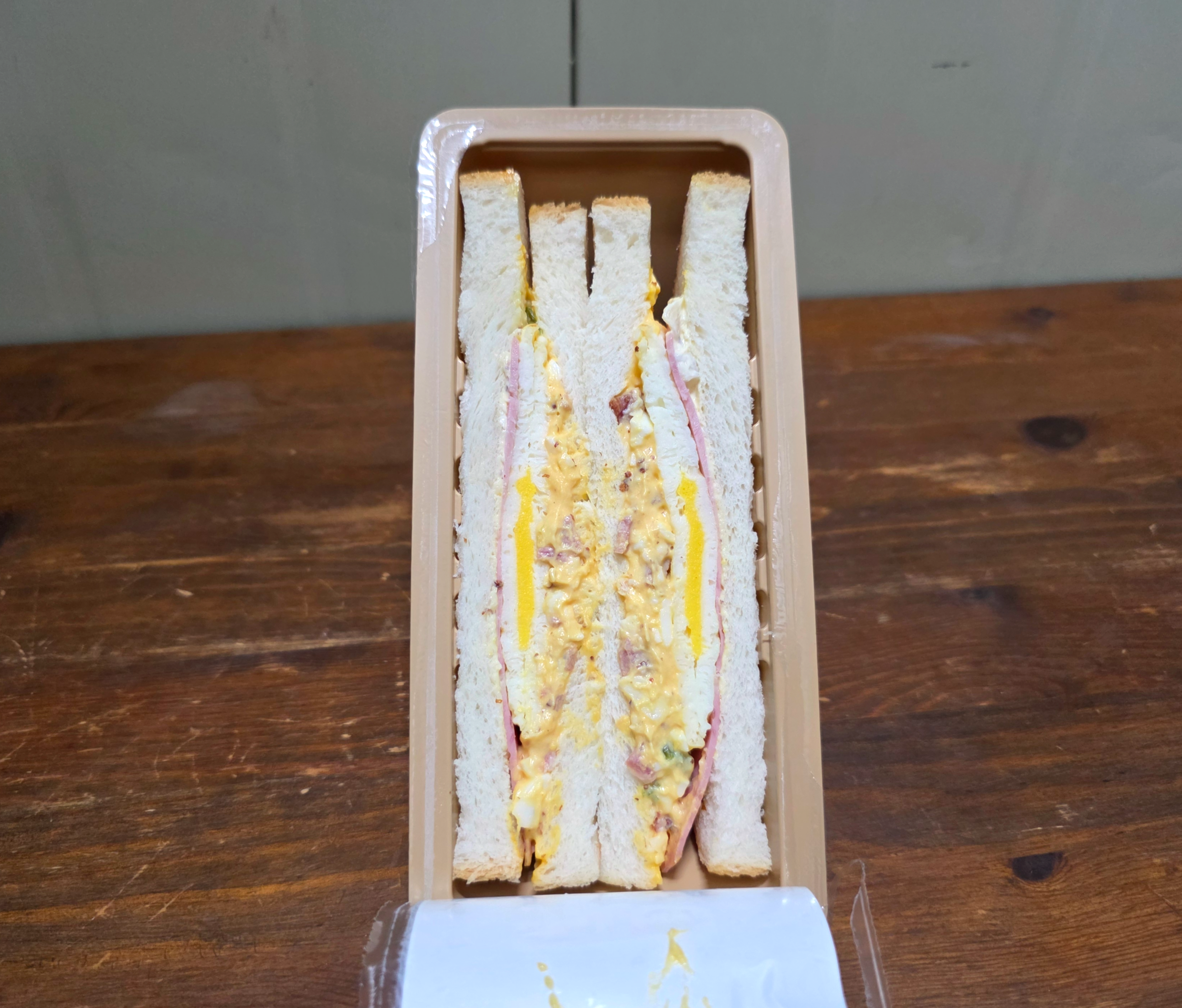 GS25베이컨치즈에그샌드위치