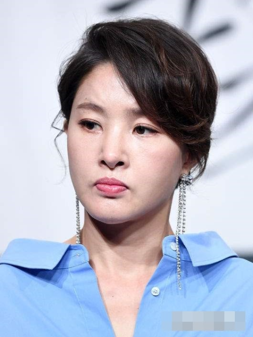 배우 박지영