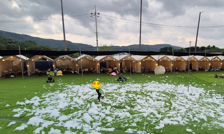 비 오는날 버블파티