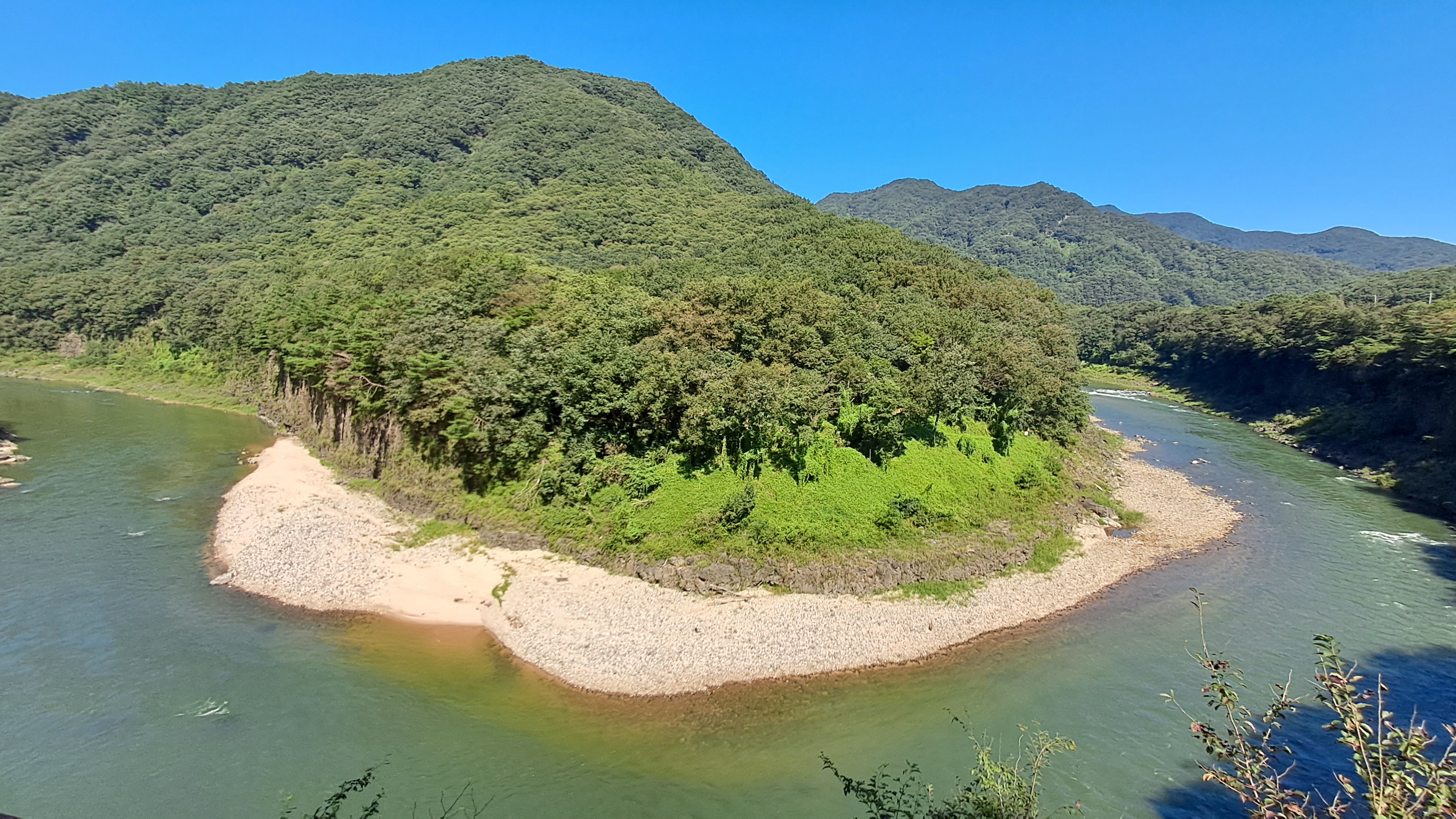 한탄강 멍우리협곡