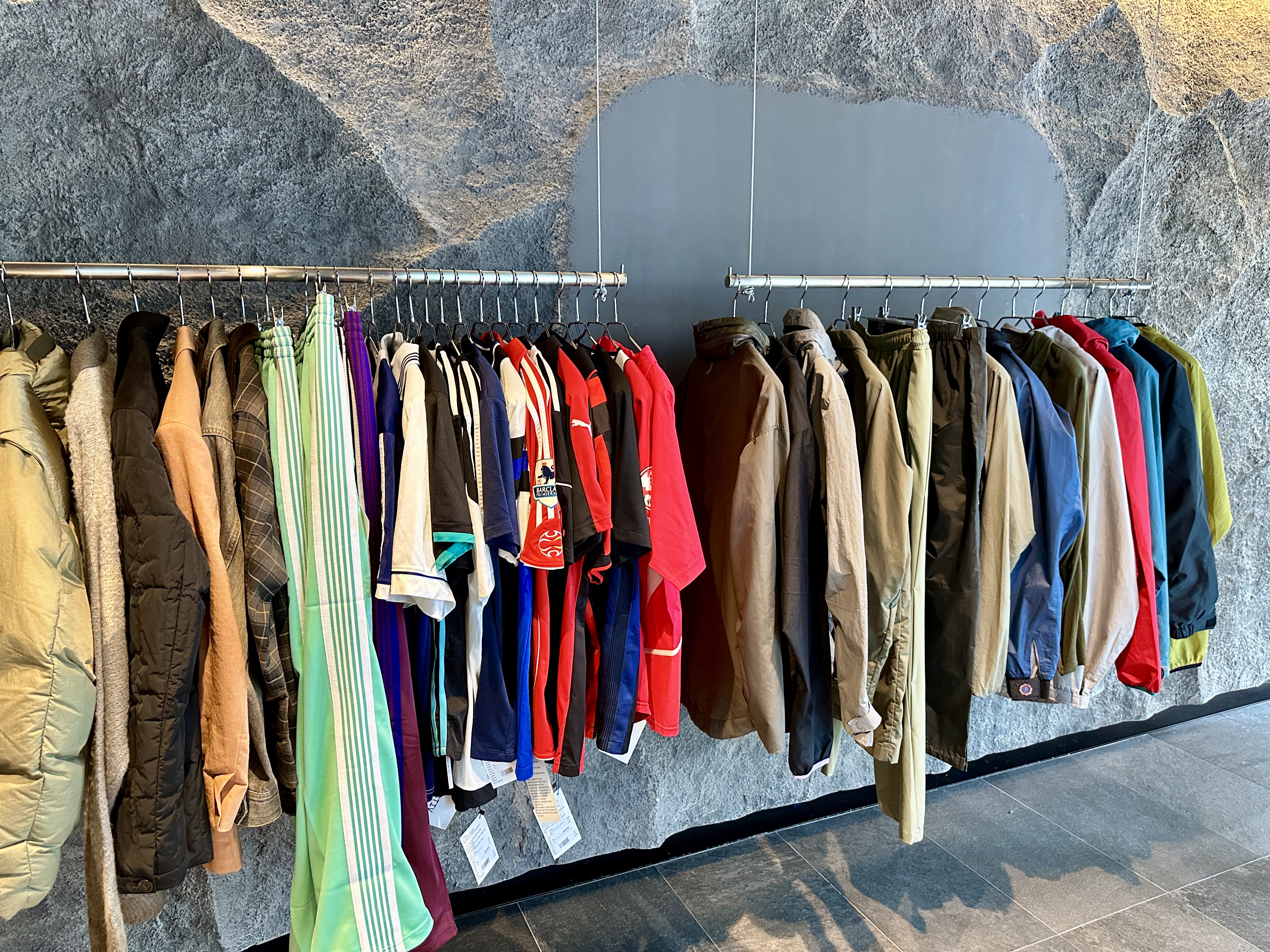 크림 오프라인 명품 매장