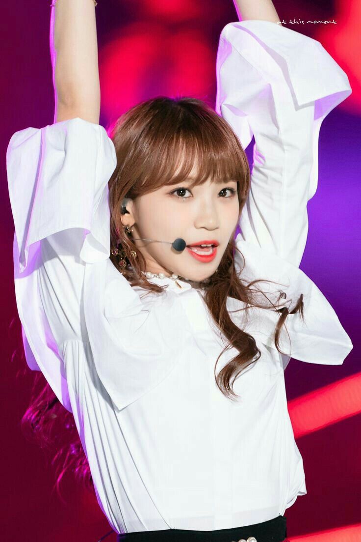 김채원 사진 모음 김채원 사진 모음