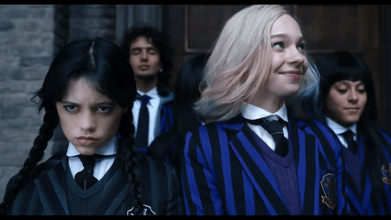 넷플릭스 드라마 '웬즈데이 시즌 1' 2화 - 포컵에 우승한 웬즈데이와 이니드