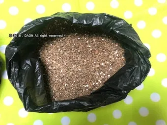 마사토 배합 비율 배수력개선 분갈이기본 시니어도 쉽게_13