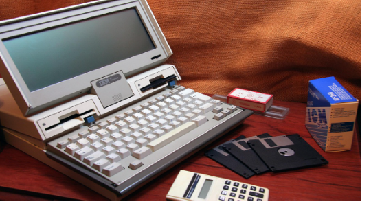 윈도우 V키를 눌렀을 때 뜨는 클립보드 창에서 켜기 버튼을 클릭하는 화면