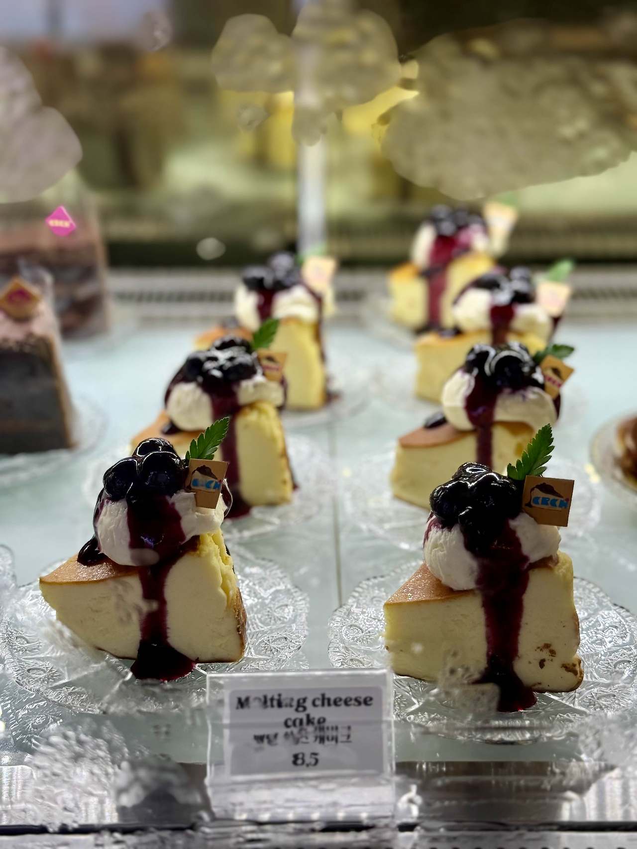 명동 아인슈페너 / 디저트 맛집 카페 '크림시크'