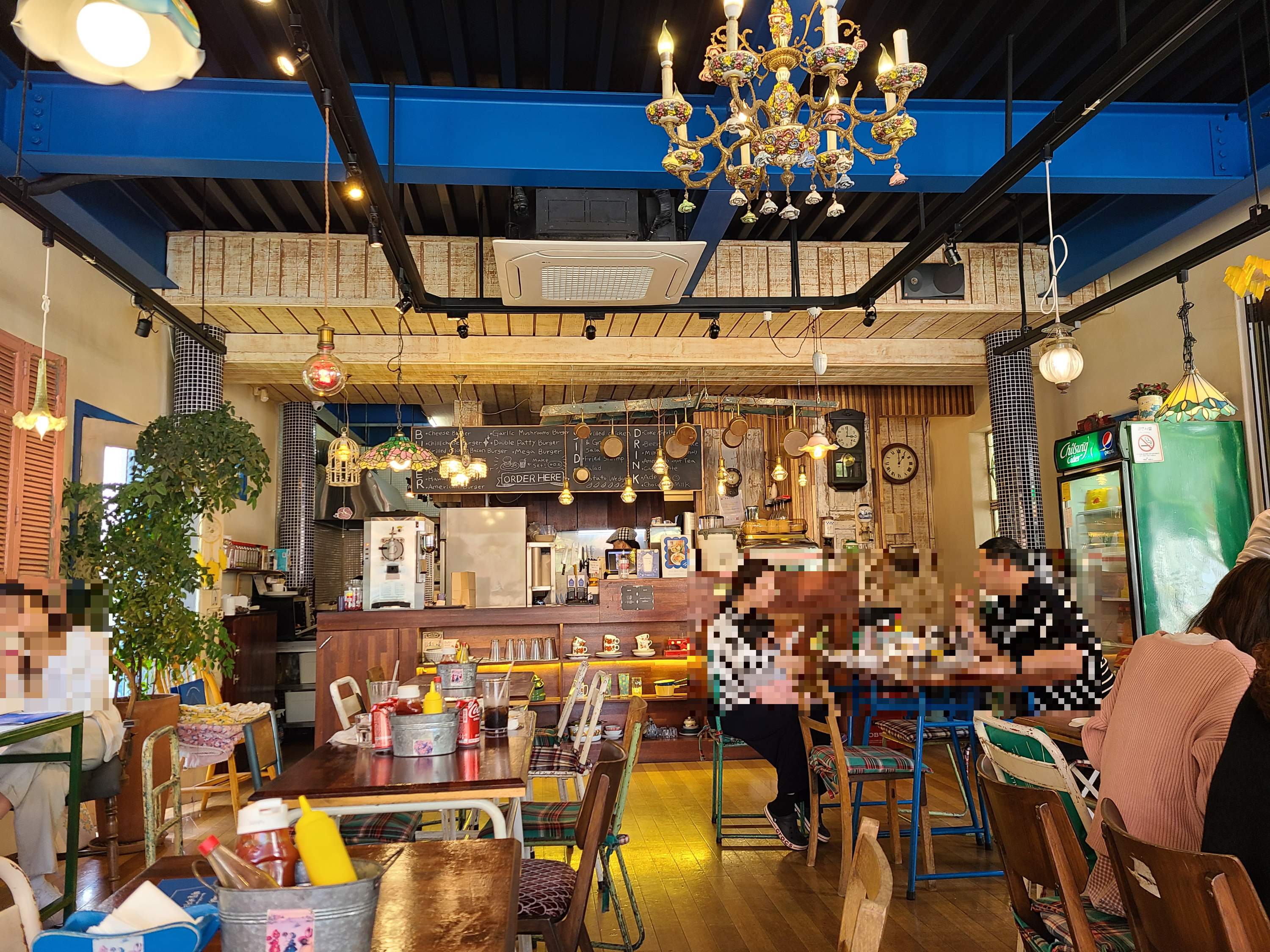 파주 혜밀버거레시피 인테리어