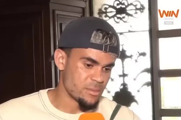 인터뷰중인 루이스 디아즈