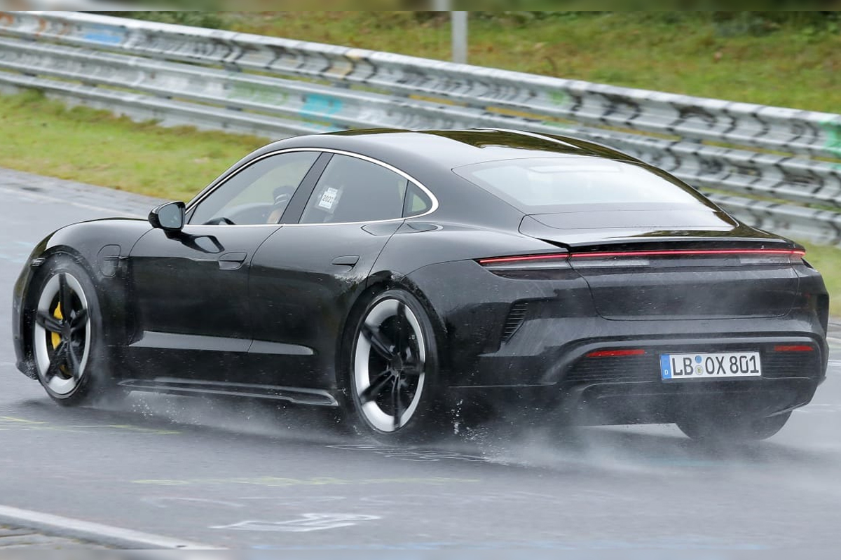 포르쉐 타이칸 페이스리프트