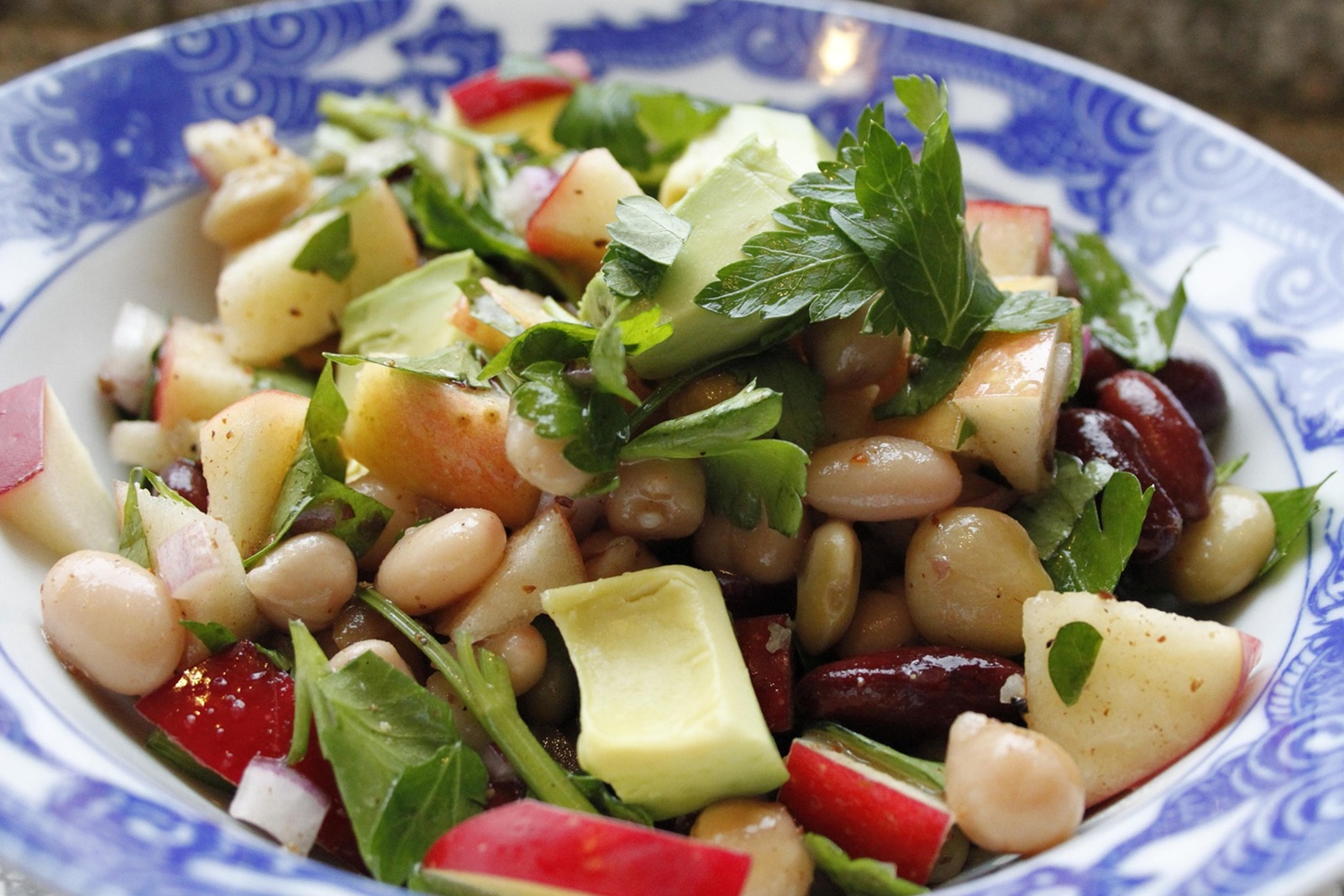 밤마다 단 음식이 당겼던 사람들의 공통된 낮 습관 5가지