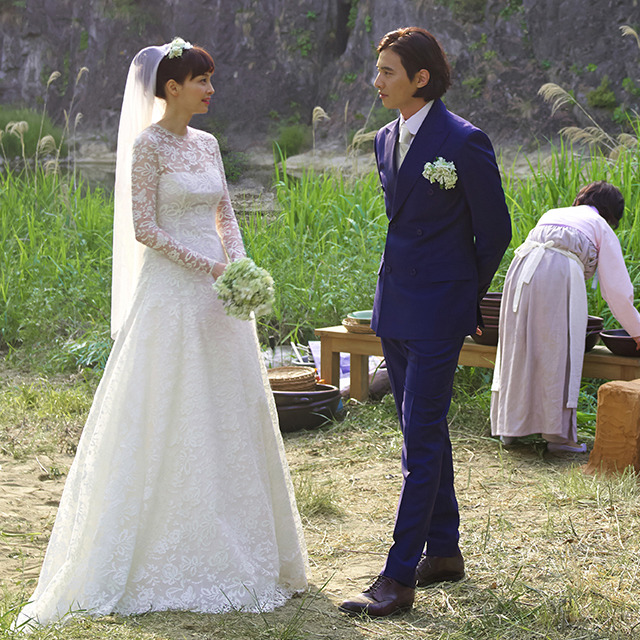 이나영 원빈 결혼식 웨딩드레스