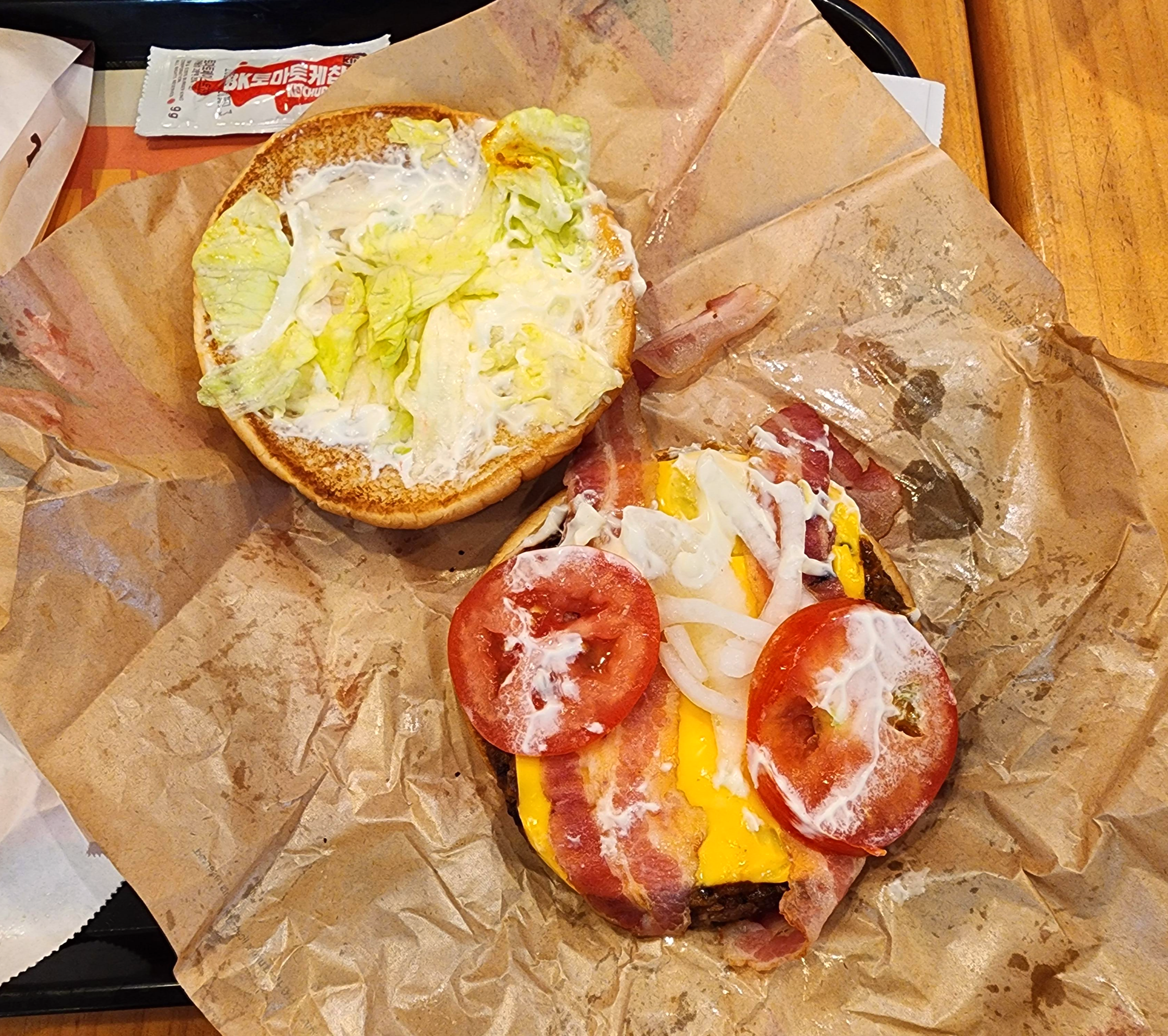 버거킹_베이컨치즈비프라구와퍼