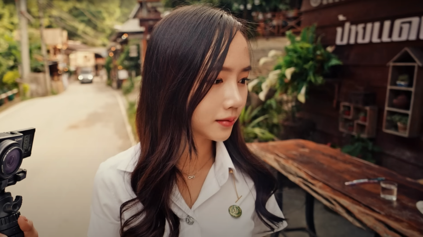 교복입은 남어이