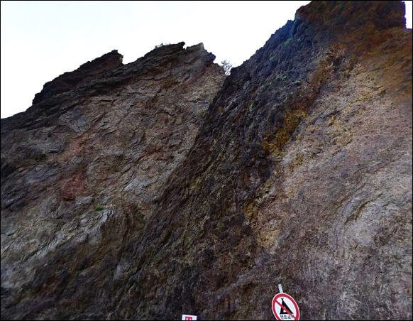 울릉도 거북바위 붕괴