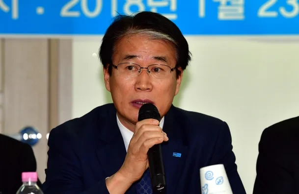 권오을 의원 정치입문