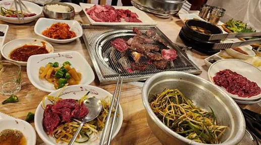 삼정한우실비식당