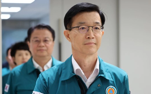 방문규 라이벌 김용남 국민의힘 탈당 상황