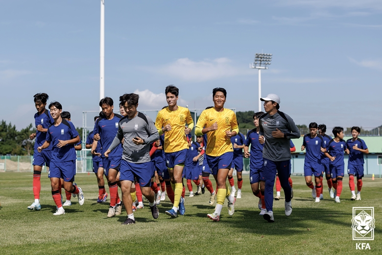 U-16 축구 대표팀 2025 U17 아시안컵 예선 최종 명단 확정 선수 라인업 일정 조별리그 경기