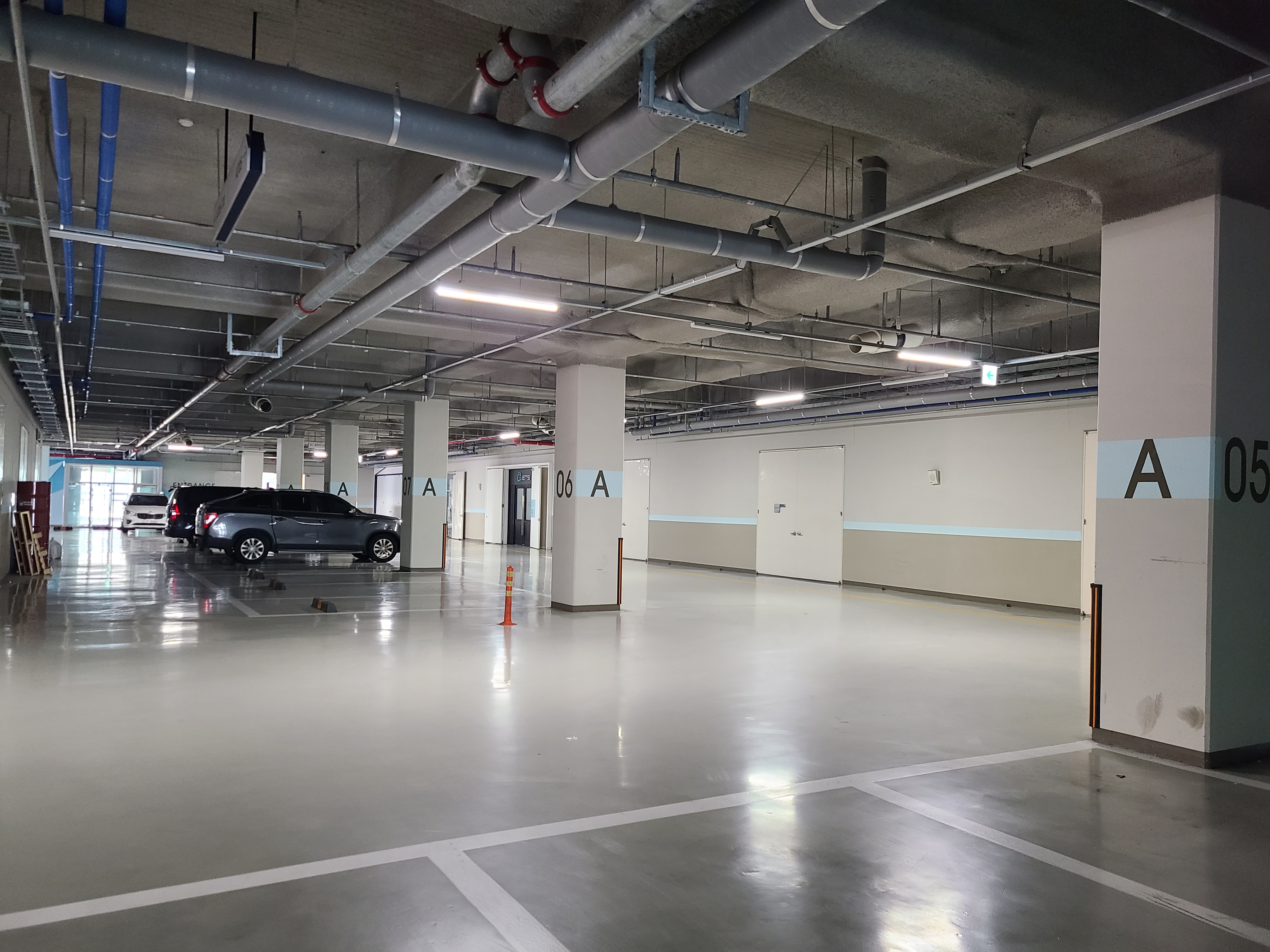 수원 벤처밸리2 드라이브인