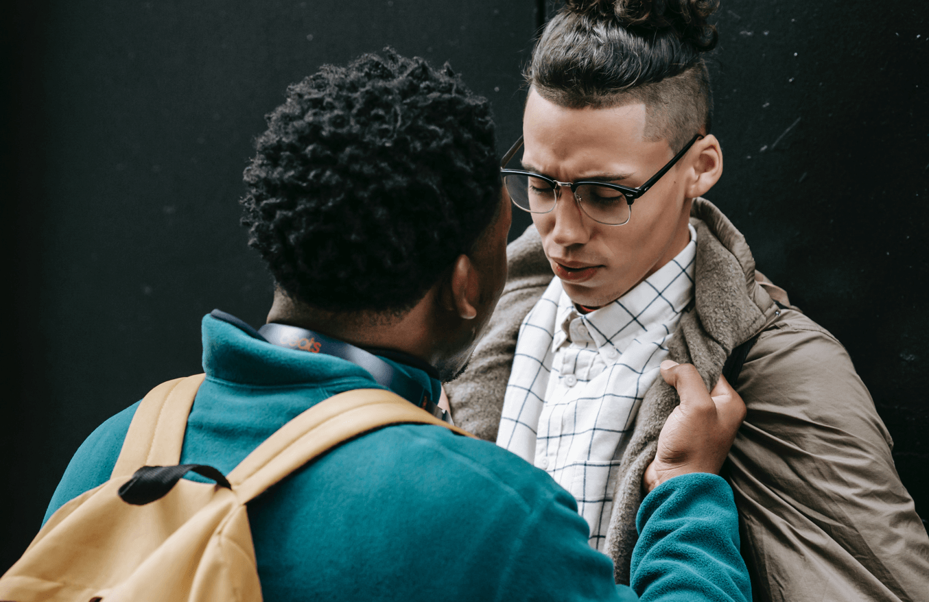 친구와 싸우는 꿈