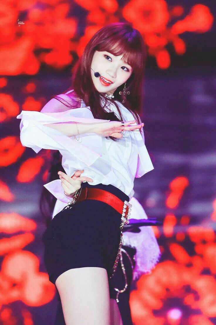 김채원 사진 모음 김채원 사진 모음
