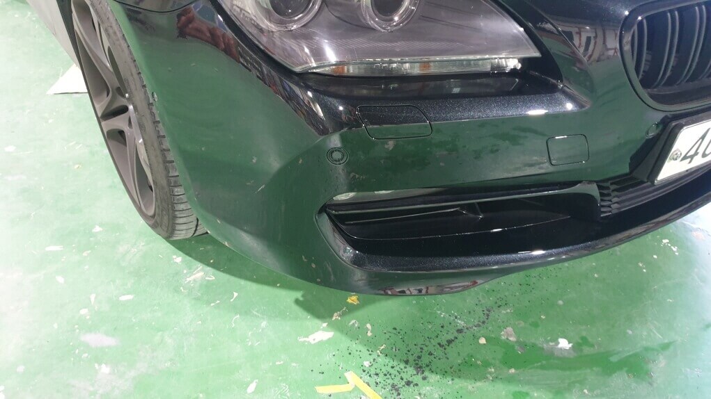 자동차 범퍼복원 - 조수석 쪽 앞 범퍼