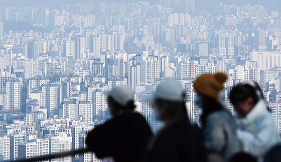 24년 상반기에 아파트를 구매한 사람들이 왜 서울 또는 상급지 집값이 안 떨어진다고 믿을까요