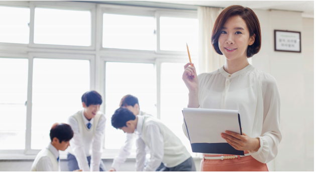 중등학교교사-하는일-업무환경-되는법-학과-전망