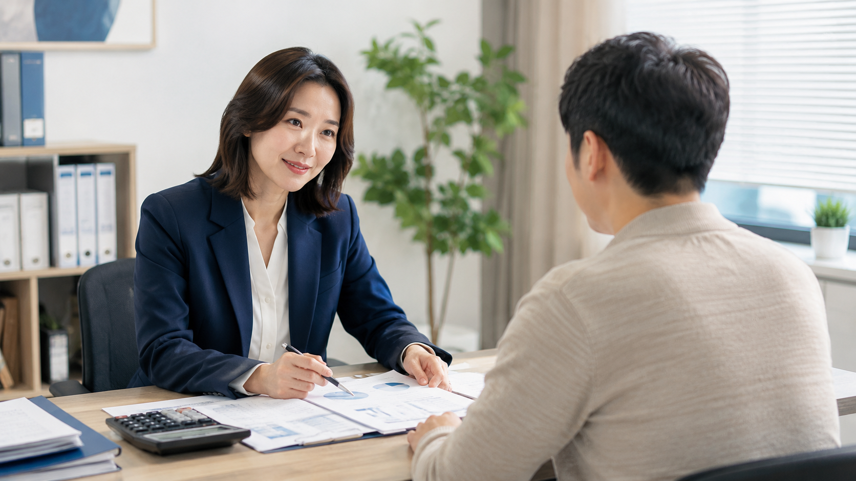 소액금융 지원대상 확대｜채무조정 중 생활비 급할 때 고금리 대출 전 확인하세요