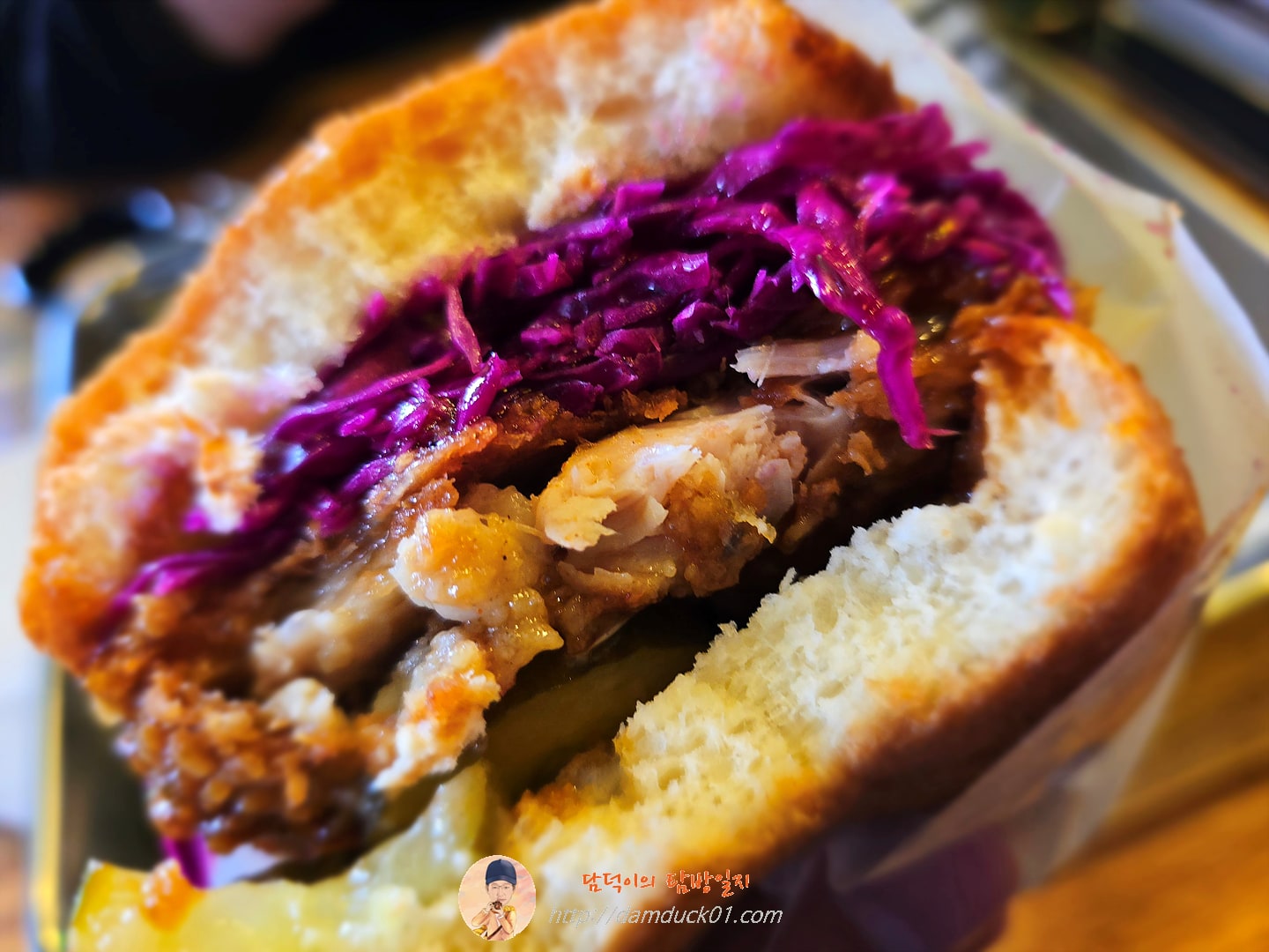 내슈빌 핫 치킨 버거