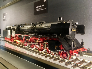 가오슝 여행 추천 합마성 대만 철도관