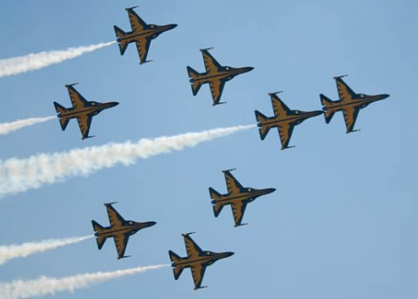 특수비행팀 블랙이글스 곡예 비행