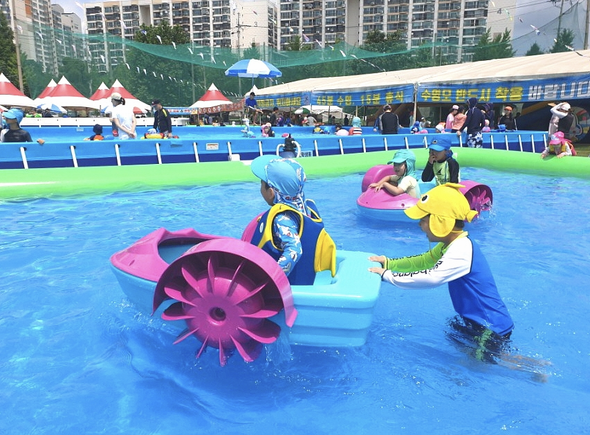 도봉구 중랑천 물놀이장 이미지