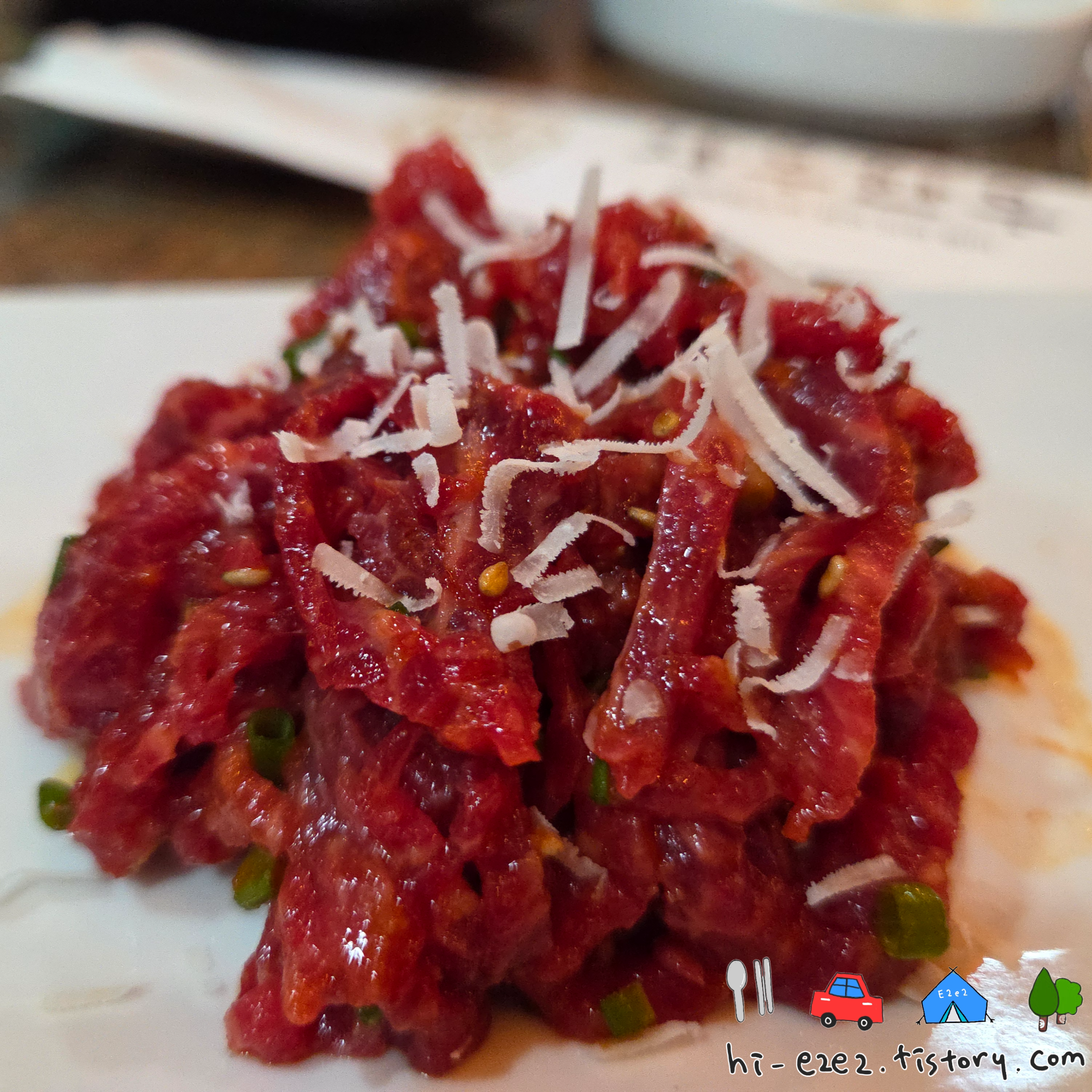 목포 여행 맛집 와우식육식당 육회 서비스