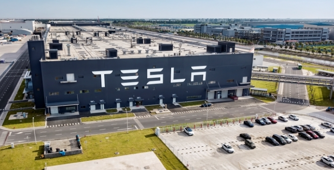 테슬라 오스틴 로보택시 서비스 출시 예고