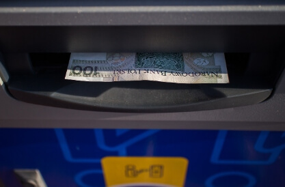 ATM-현금-인출-이미지