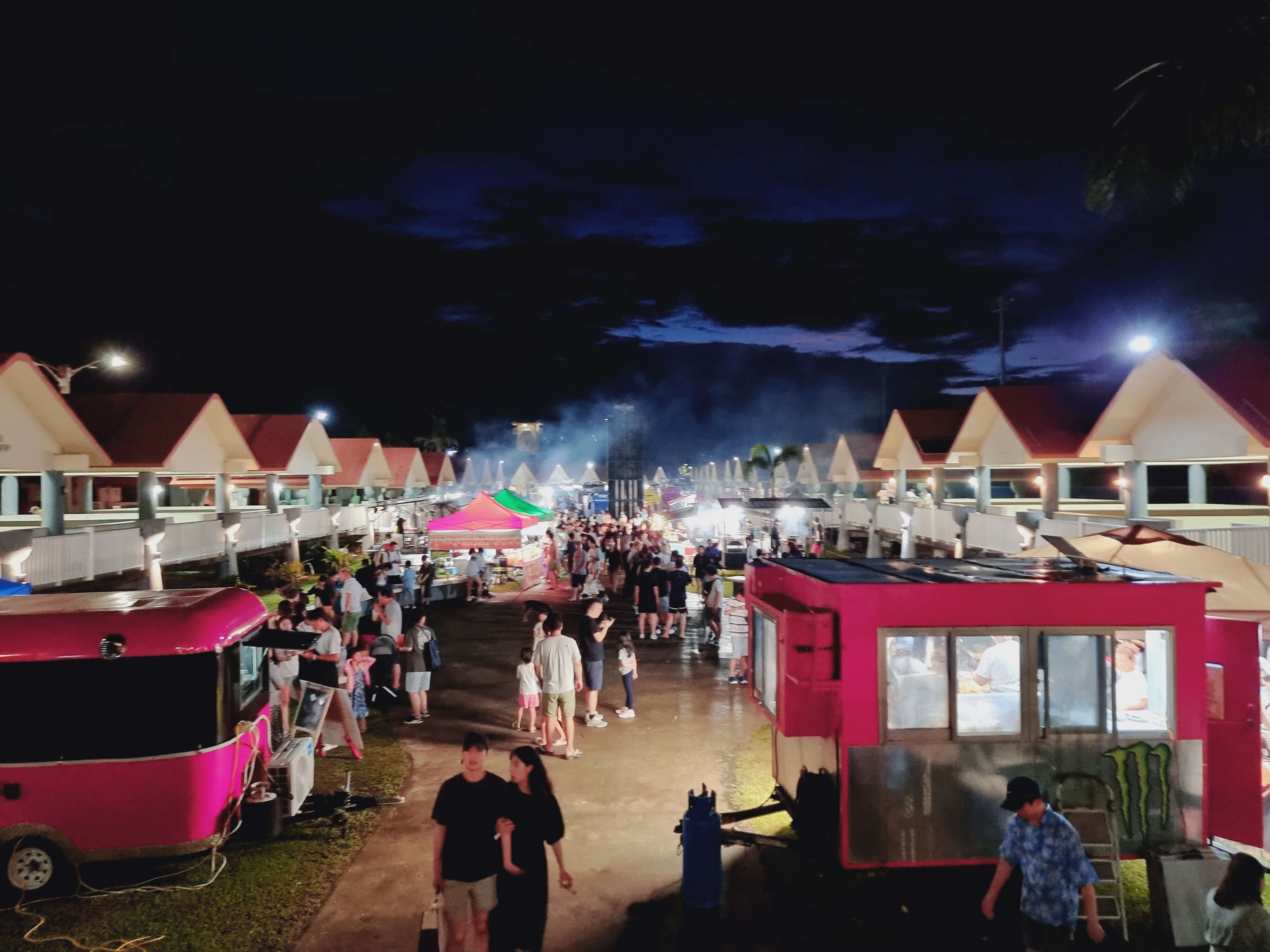 괌투어 매주 수요일 괌에서 열리는 차모로야시장 CHAMORRO