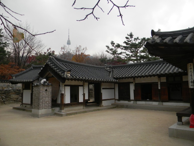 삼청동 오위장 김춘영 가옥
