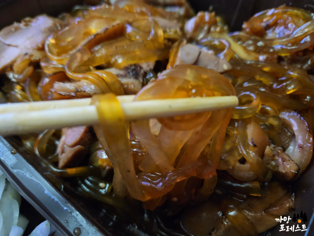 마왕족발 봉담점 당면