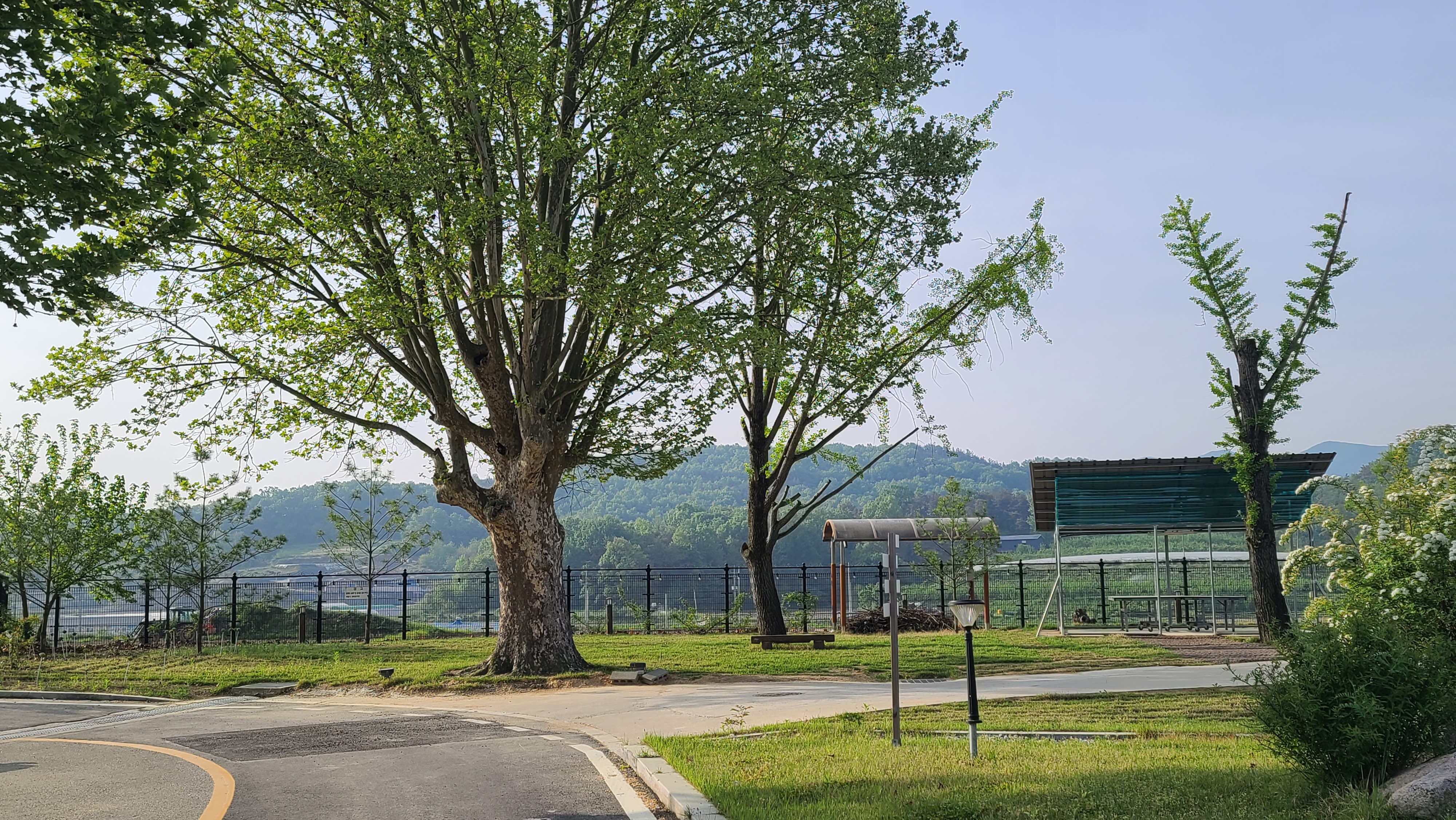 대구혁신도시 상가 붕괴 위기
