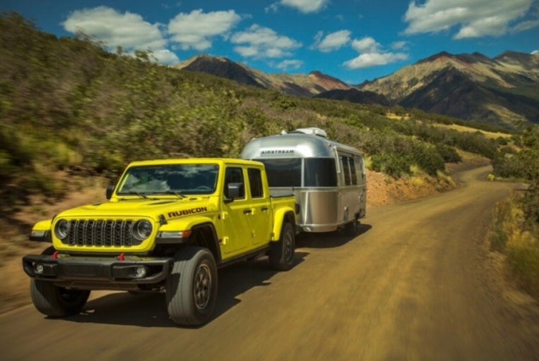 지프 글래디에이터 픽업트럭